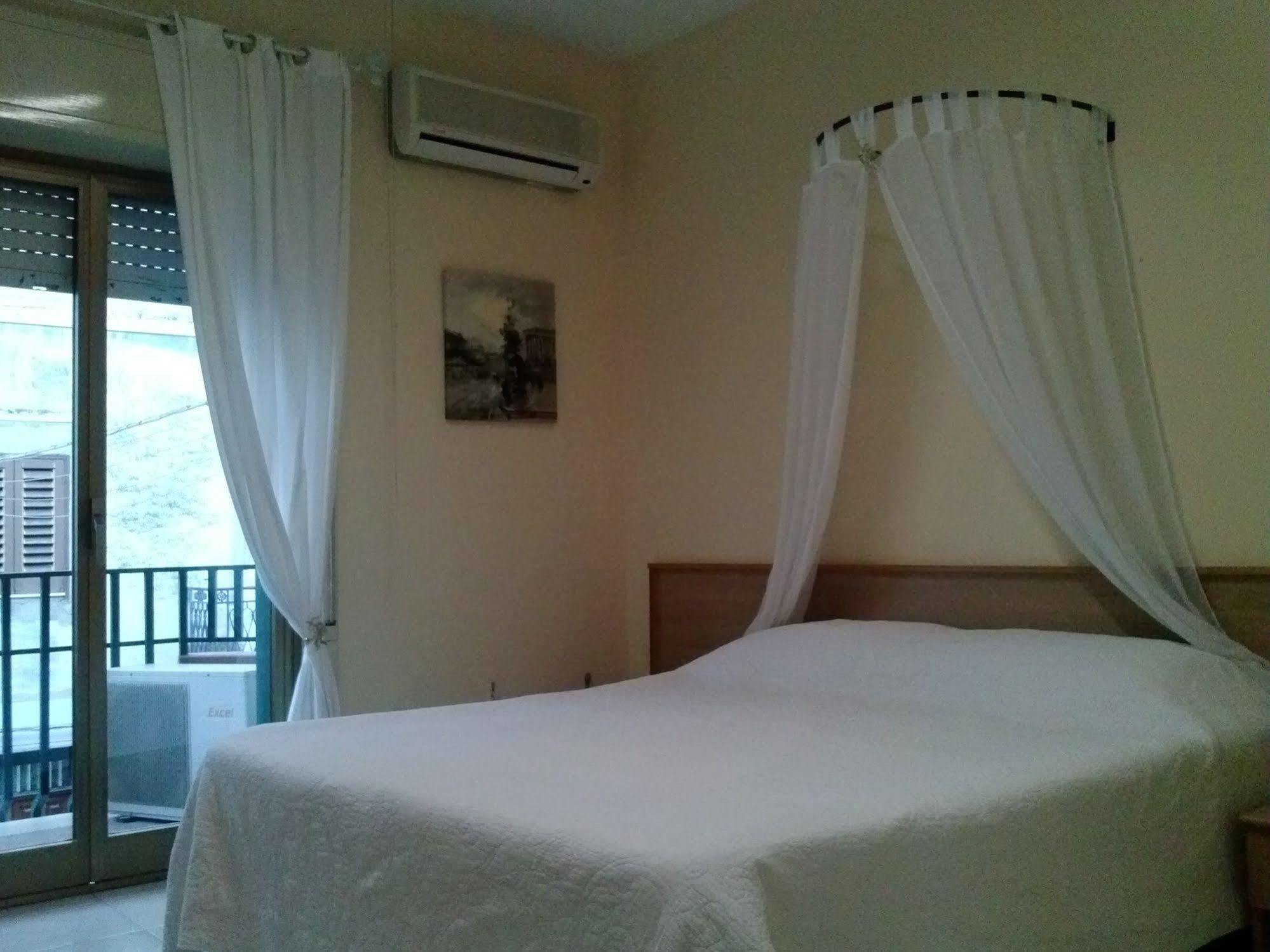 Hotel Sicania Montedoro Eksteriør bilde